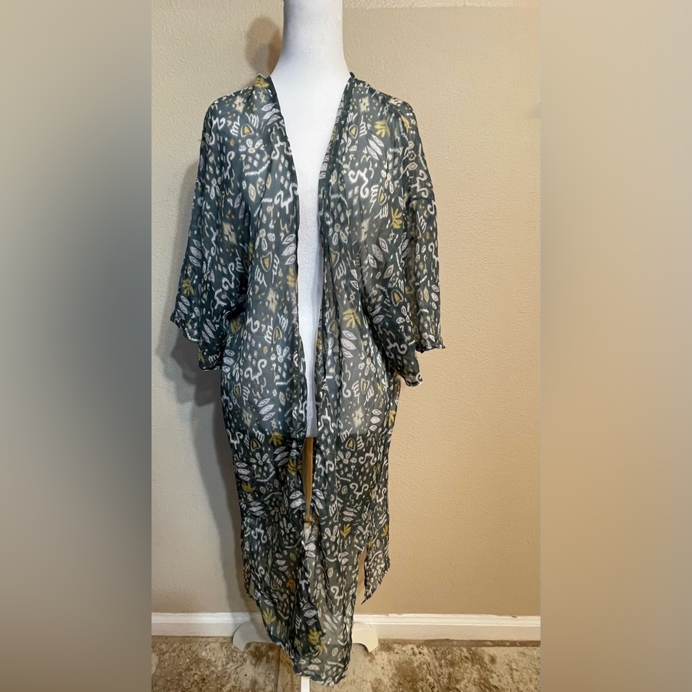 💕Bundle 3 for $20 Sonoma Gray and Yellow Patterned Women's Swim coverup one size
